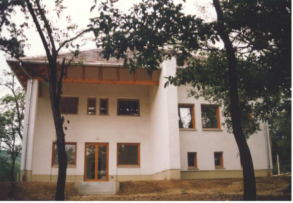 szerel